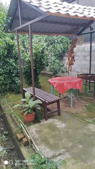 Гостевой дом V gostyah u Emmy Guesthouse Гагра-5