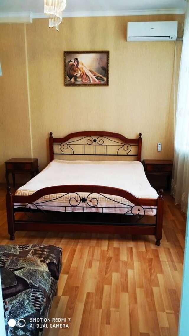 Гостевой дом V gostyah u Emmy Guesthouse Гагра-15