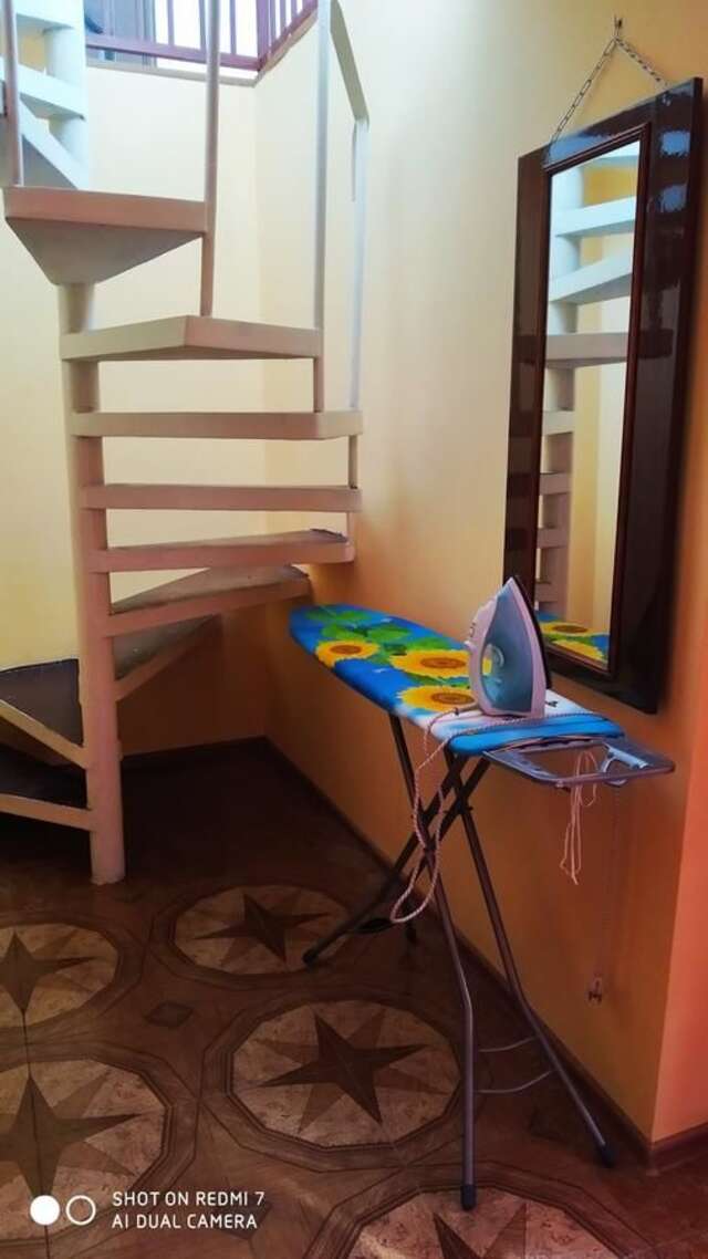 Гостевой дом V gostyah u Emmy Guesthouse Гагра-24