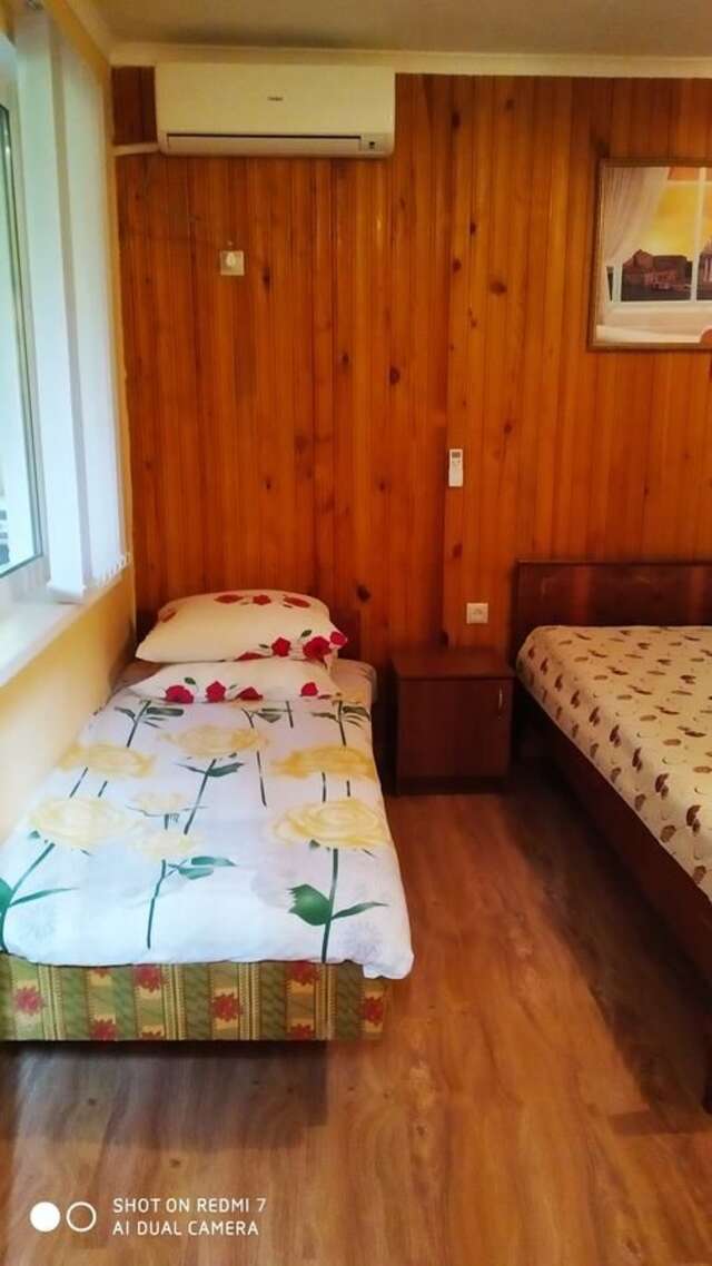Гостевой дом V gostyah u Emmy Guesthouse Гагра-26