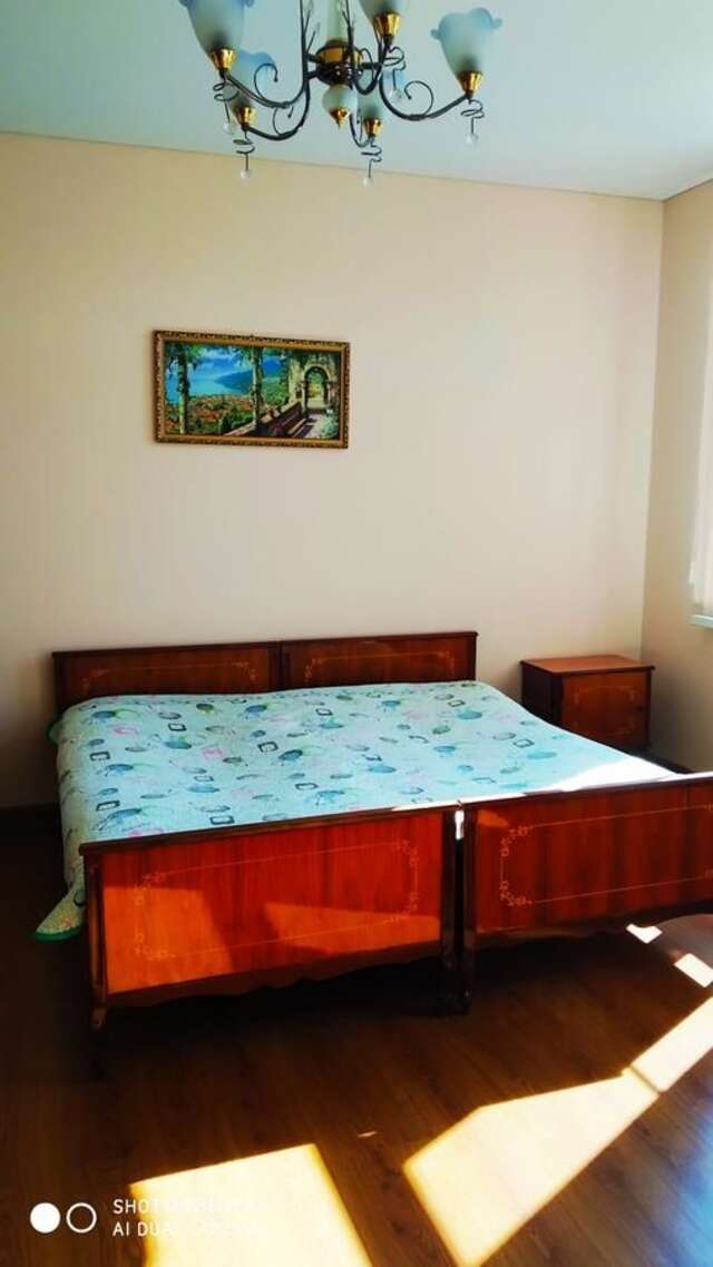 Гостевой дом V gostyah u Emmy Guesthouse Гагра-32